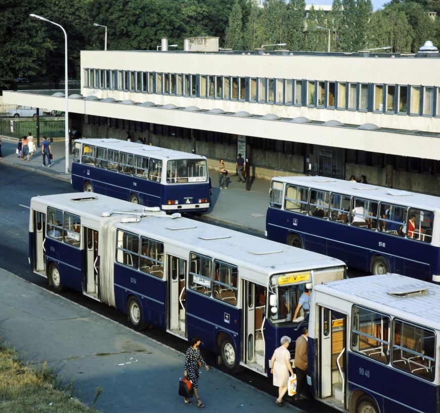 Автобусы Икарус в городе Будапешт в 1980-е годы